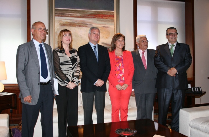 Valcárcel recibe al presidente y a la Comisión Permanente de FEAPS-Murcia