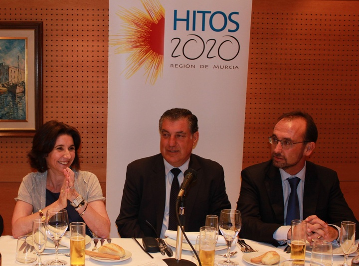 García y Marín reciben las propuestas del Círculo de Economía para la iniciativa 'Hitos 2020'