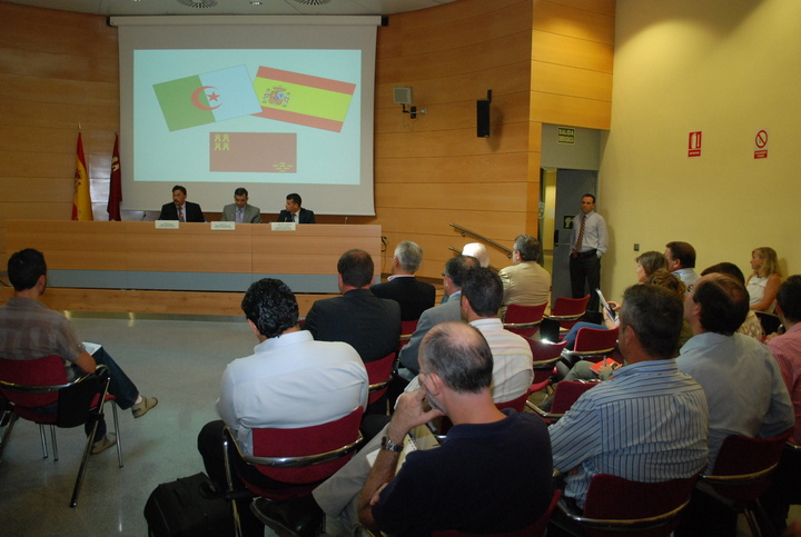 Seminario 'Oportunidades de negocio en Argelia'