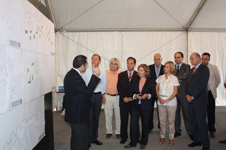 Presentación de los planos del Centro Integral de Alzheimer de la Región