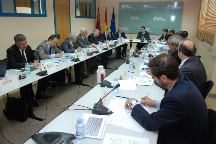 El director del Info, Juan José Beltrán, preside la reunión con una delegación institucional turca de la región de Sanliurfa