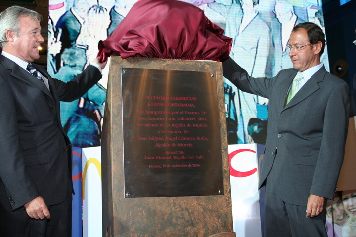 Inauguración del Centro Comercial Nueva Condomina