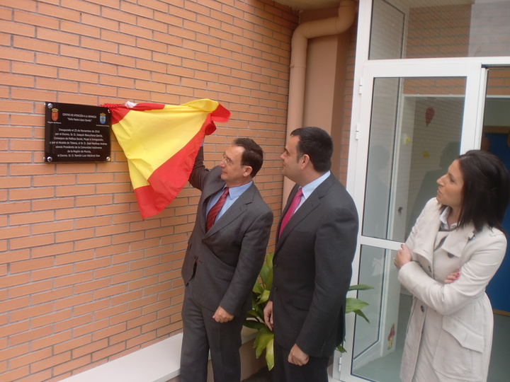 Inauguración del CAI Pepita López Gandía en Totana
