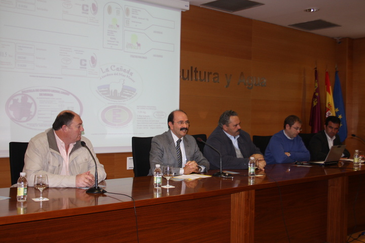 Presentación de los pliegos de etiquetado facultativo de la carne de cordero y cabrito de calidad diferenciada