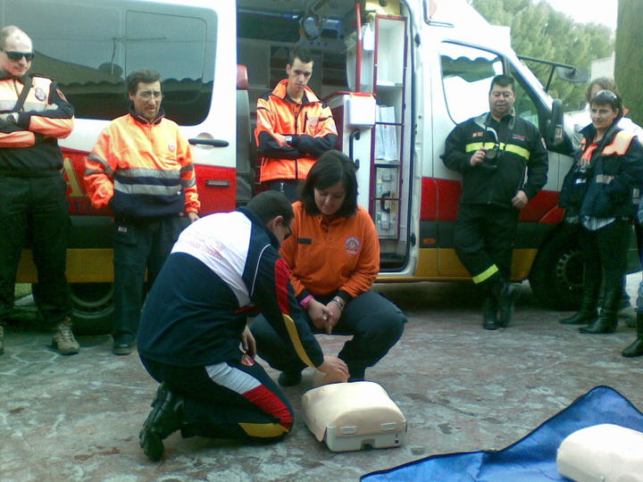 El Grupo de Rescate Subacuático realiza un simulacro en las VII Jornadas de Voluntarios de Protección Civil