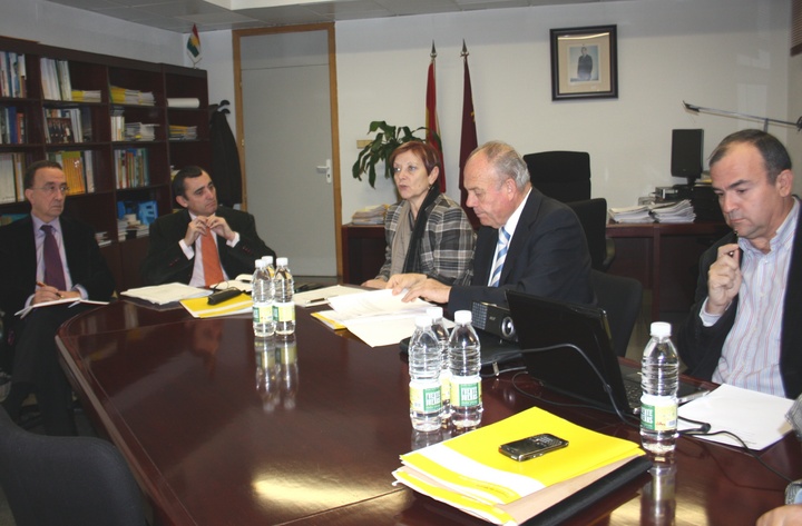 Visita de la directora general de Recursos Agrícolas y Ganaderos del Ministerio de Medio Ambiente, Medio Rural y Marino, Margarita Arboix