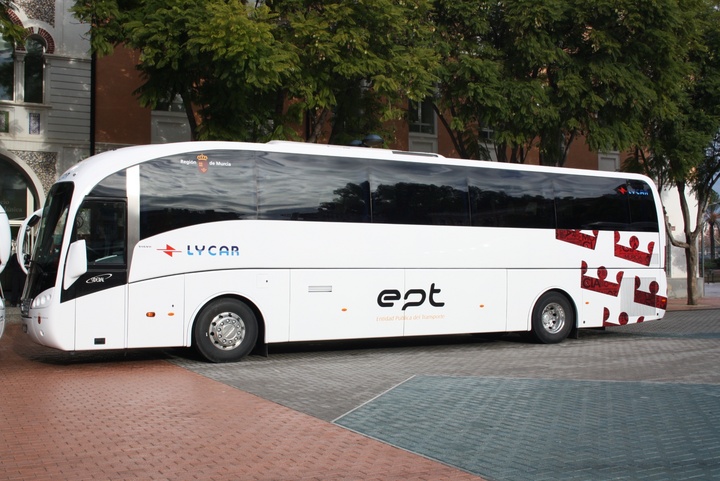 La nueva imagen de la flota regional de transporte público reduce el riesgo de accidentes