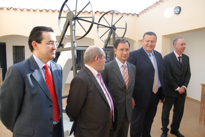 Finalizan las obras de transformación del antiguo matadero de La Unión en el nuevo centro de servicios sociales
