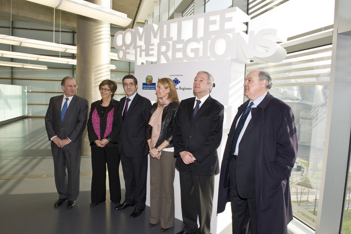 El presidente de la Comunidad participa en la V Conferencia sobre la Subsidiariedad organizada por el CDR en Bilbao