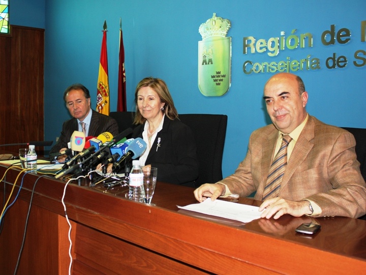 La consejera de Sanidad presenta el 'PRoyecto IntégraME'