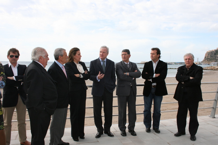 Valcárcel inaugura el Paseo Playa de Levante y Delicias