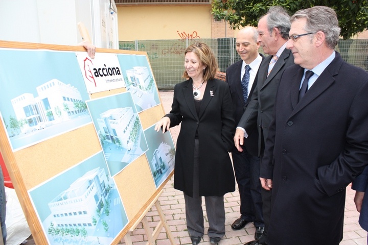 Palacios visita las obras del Centro de Salud de Floridablanca