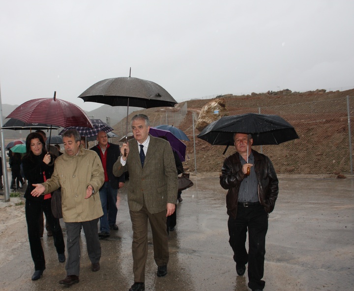 Visita de las obras finalizadas del sellado y restauración paisajística del vertedero de Abarán
