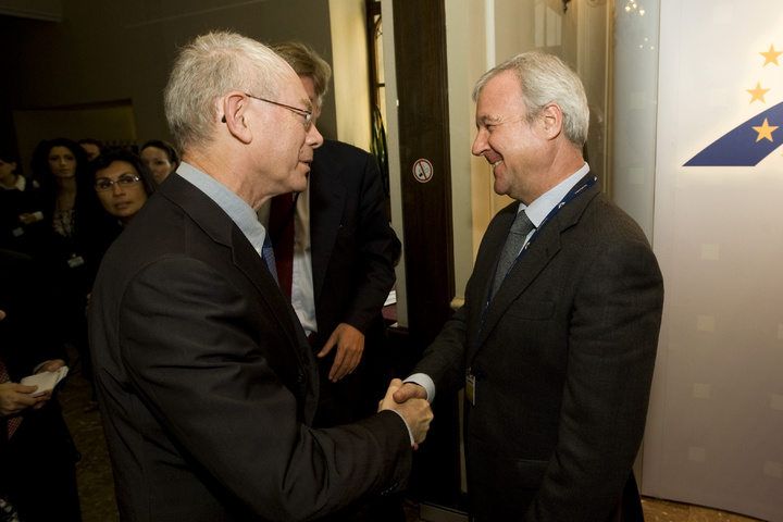 Valcárcel se reúne con el presidente del Consejo Europeo en la cumbre del Partido Popular Europeo
