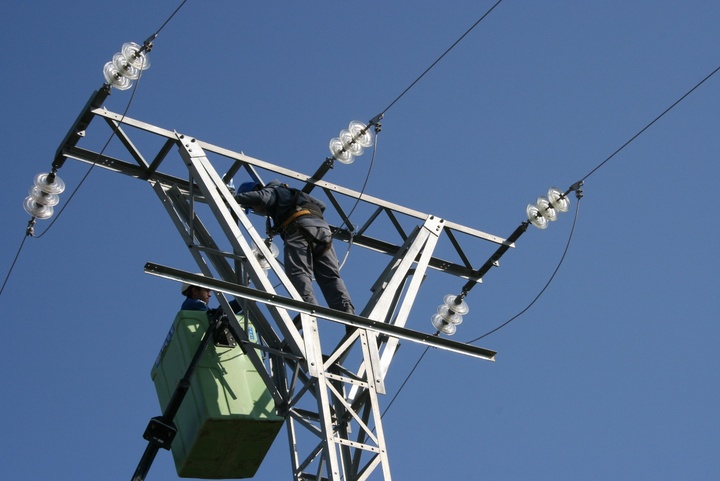 Corrección de tendidos eléctricos
