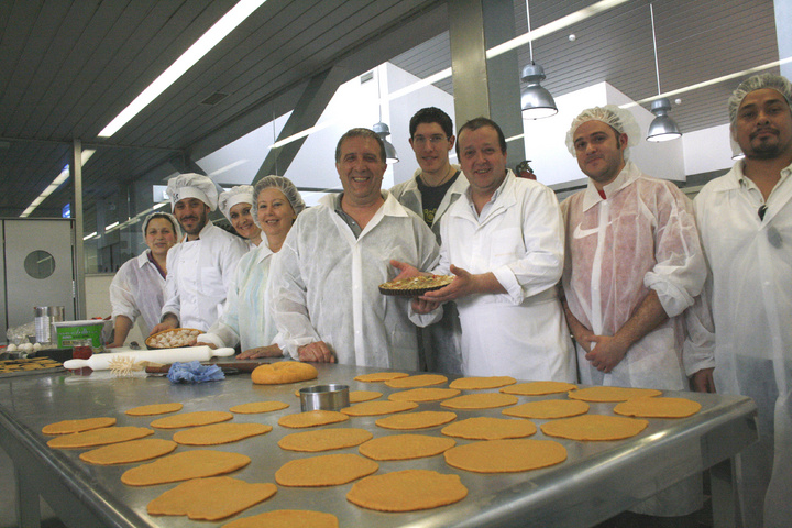El CCT acoge un curso de elaboración de empanadas