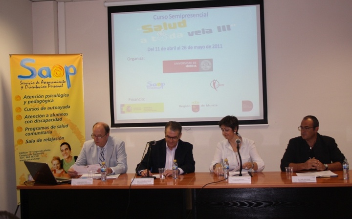 El director general de Drogodependencias clausura el curso semipresencial 'Salud a toda Vela'