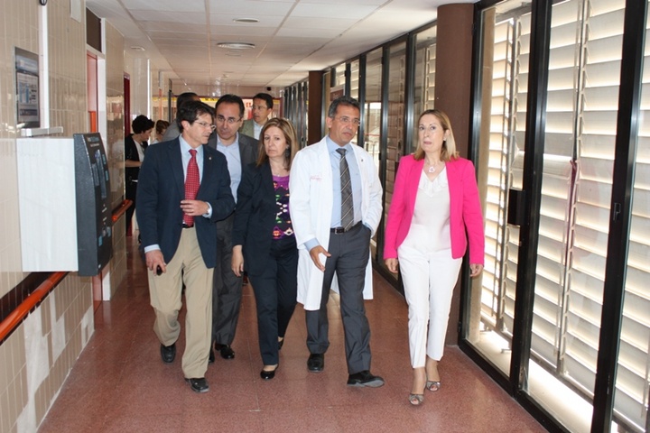 Palacios visita las instalaciones del Hospital Rafael Méndez de Lorca