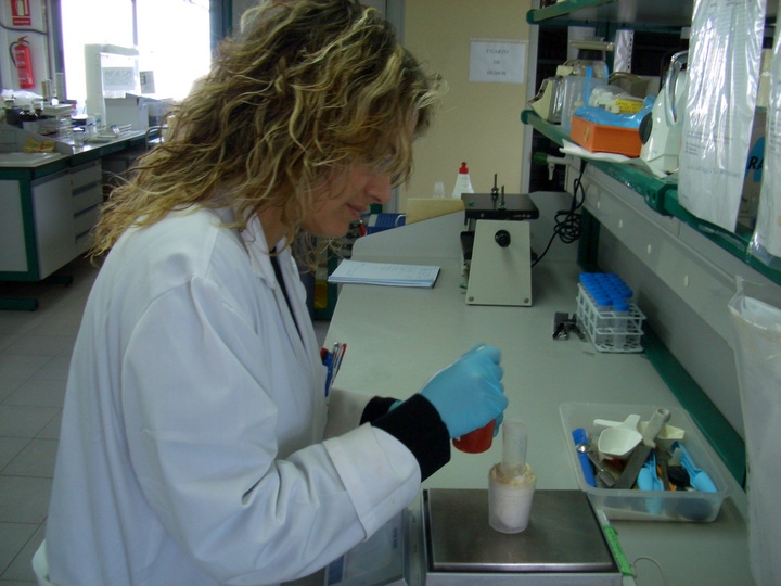 Análisis en el Laboratorio Agrario y de Sanidad Animal (1)