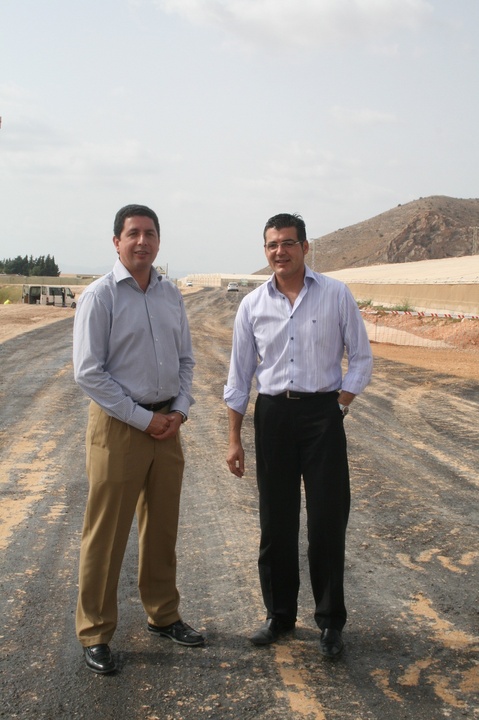 Antonio Sevilla visita las obras de la RM-F27