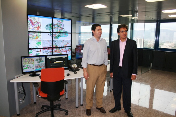 Antonio Sevilla visita la Entidad Pública del Transporte