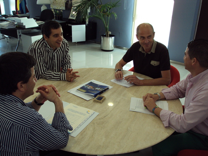 Reunión de Pedro Alberto Cruz con el alcalde de San Javier