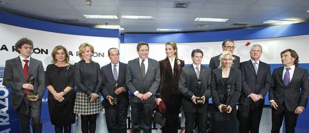 El presidente de la Comunidad recibe junto al alcalde de Lorca el Premio Alfonso Ussia