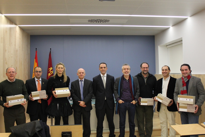 Presentación de la sexta fase del Proyecto Carmesí (II)