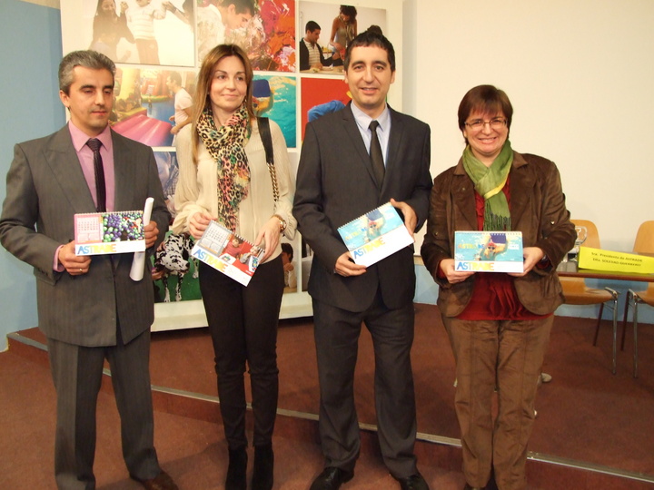 Presentación del calendario benéfico de Astrade