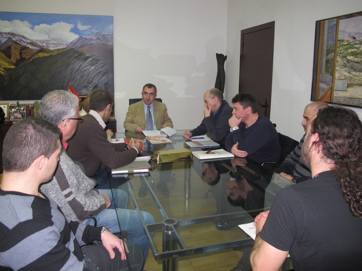 La Consejería avanza en los trabajos de la nueva regulación que afectará a los vigilantes de seguridad de la Comunidad