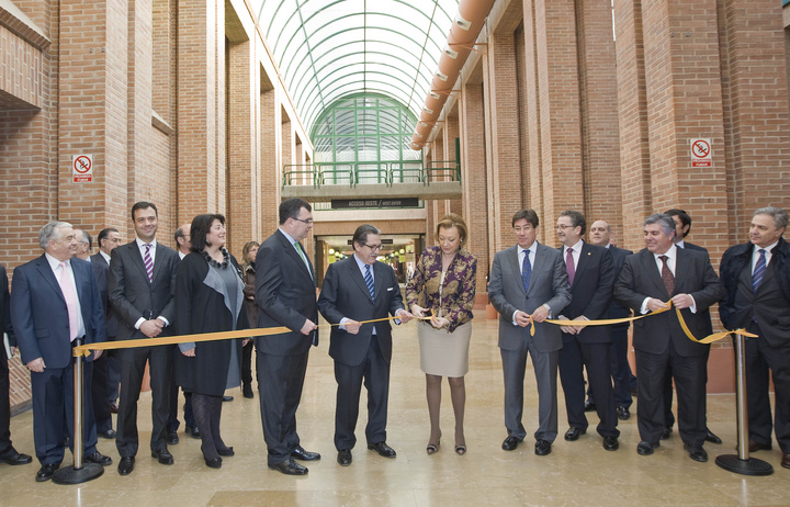 Inauguración de la III Feria del Mueble de Zaragoza (2)
