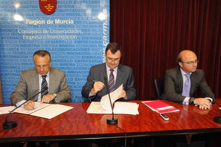 Firma convenio con Cruz Roja para la integración laboral de colectivos con dificultades de inclusión social (II)