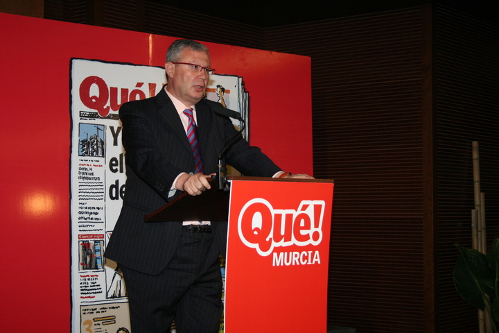José Antonio Ruiz Vivo durante la presentación del diario Qué! anoche.