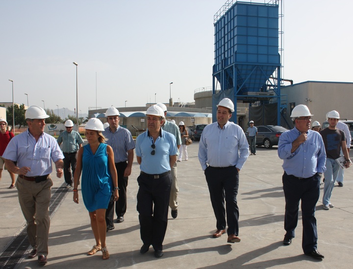 Visita a la planta de cogeneración eléctrica en la EDAR Murcia Este
