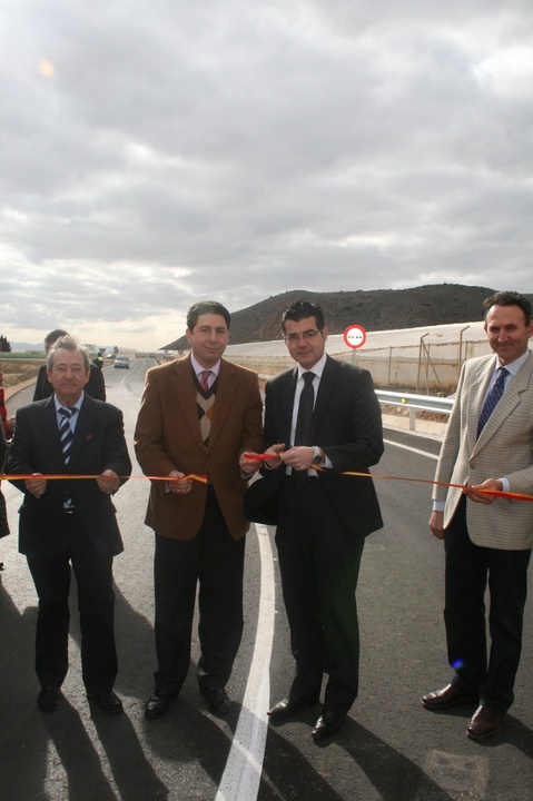 Inauguración de la carretera RM-F-27