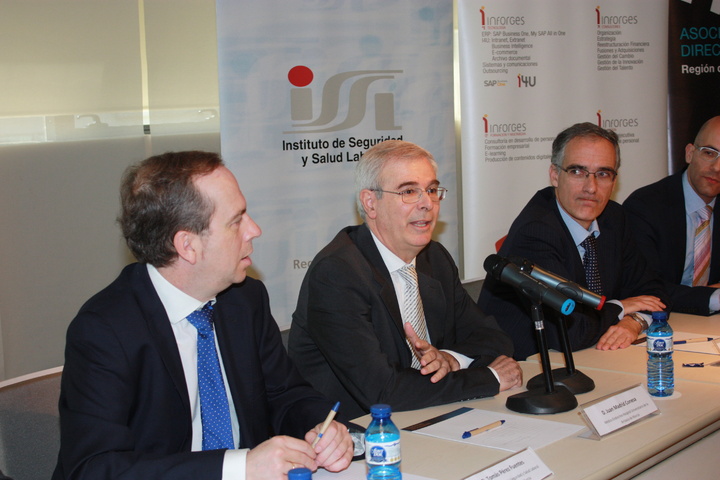 Juan Madrid Conesa junto a Tomás Pérez Fuentes y Fernando José Vélez Álvarez