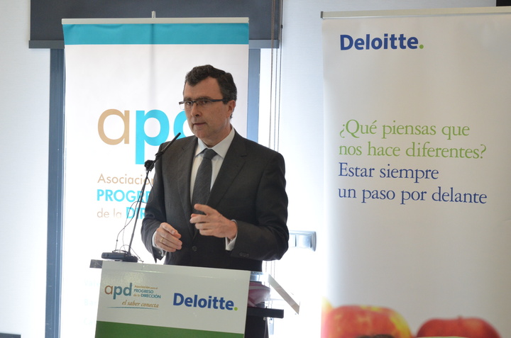 Ballesta clausura el Foro Gran Consumo 2