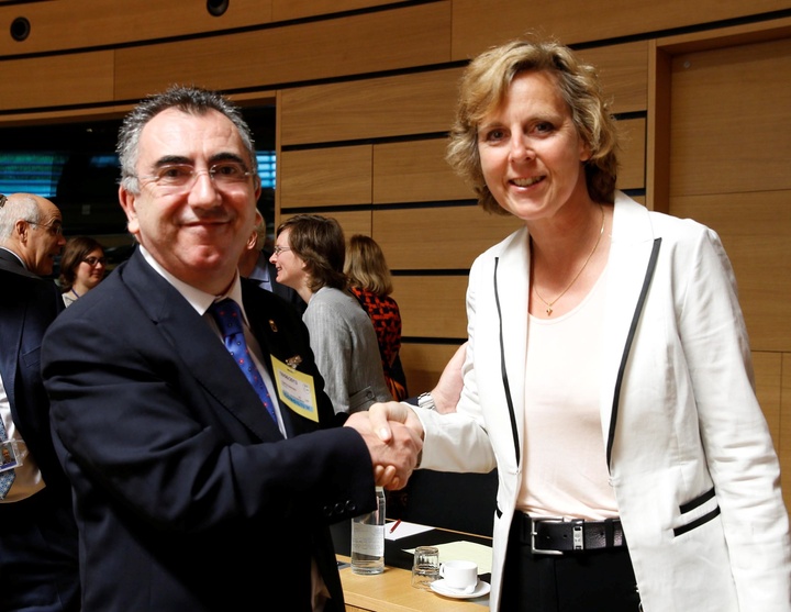 Campos asiste en Luxemburgo al Consejo de Ministros de Medio Ambiente de la Unión Europea (2)