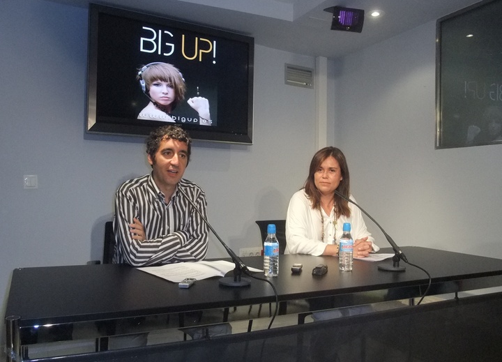 Presentación del proyecto 'BIG UP! CALLE: Acústicos desnudos'