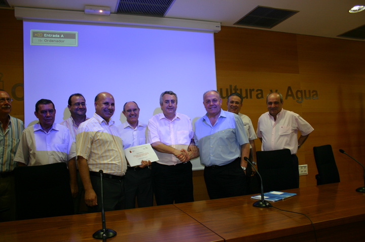 Agricultura impulsa el desarrollo de la fruticultura en Abanilla