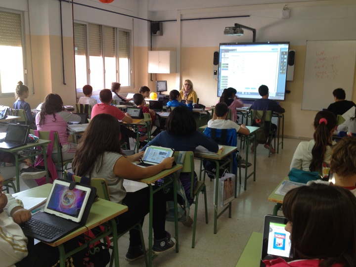 Imagen de una de las aulas del IES San Juan Bosco en la que está implantado el programa Enseñanza XXI