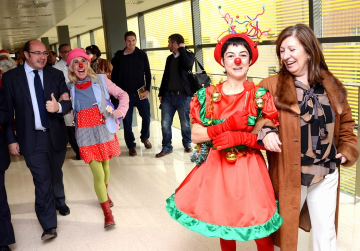 Fiesta de Navidad en el Hospital Materno-Infantil de la Arrixaca