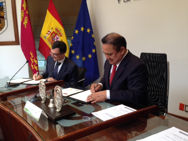 Firma convenio promoción comercial con Ecatepec