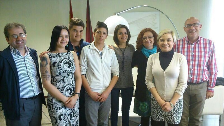Recepción de los jóvenes participantes en el intercambio europeo en Finlandia
