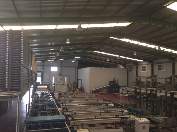 Instalaciones de la empresa en el municipio de Ceutí