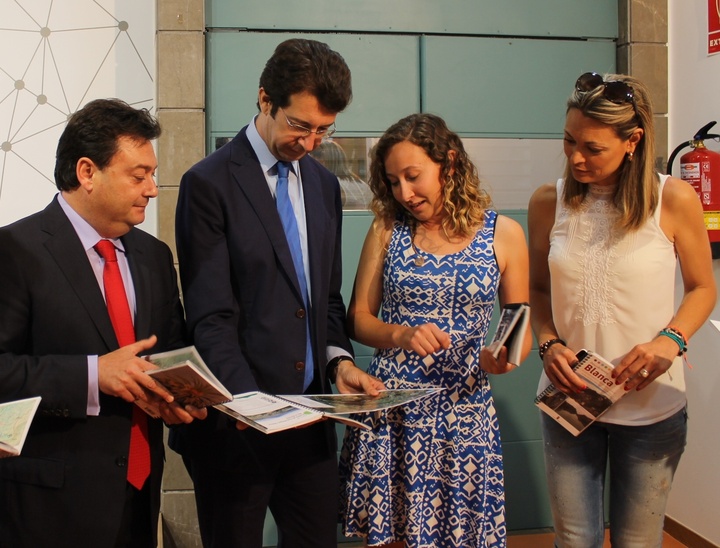 Presentación del libro 'Descubriendo Blanca'