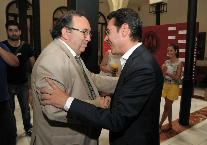 El consejero de Presidencia y Empleo, José Gabriel Ruiz, se reúne con el rector de la Universidad de Murcia, José Orihuela