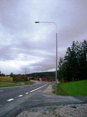 Fomento instalará 167 farolas antichoque en las carreteras de la Región