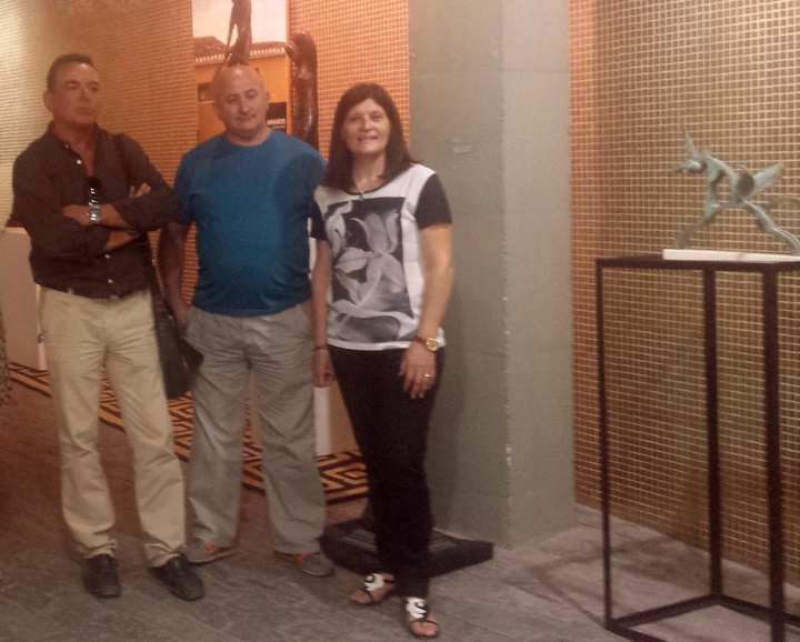Artesania Exposición bronce