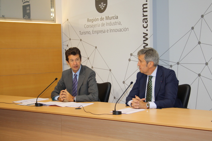Firma del convenio con Incyde